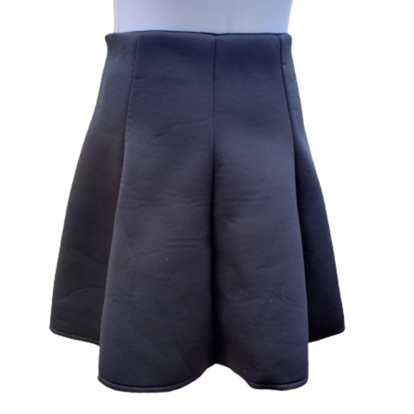Skirt Scuba Black Stretch Skater Full Sz M TOBI - Picture 4 of 11